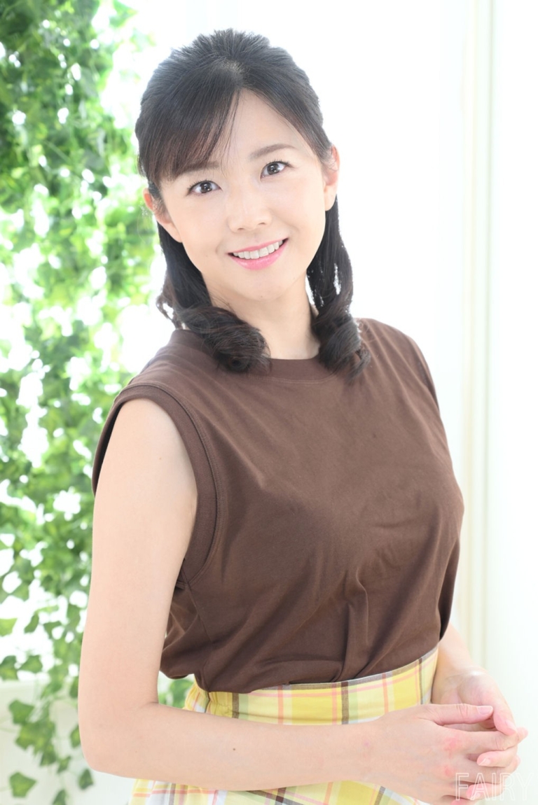山根　愛未